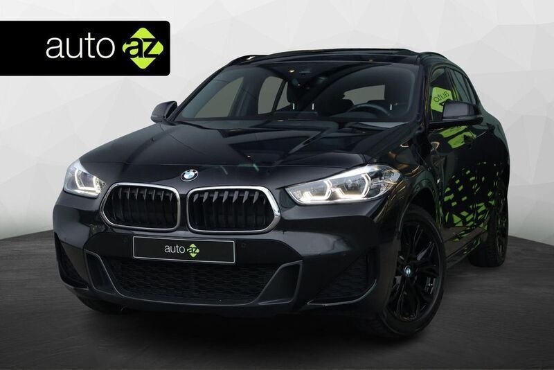 Saphirschwarz metallic Gebraucht 2020 BMW X2 Executive SUV | 27.900 € (Teuer) - Bild 1/4