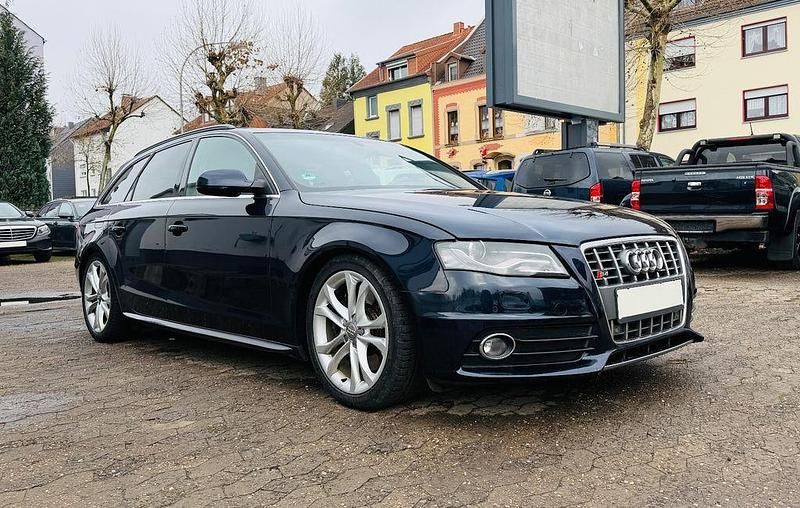 Blau Gebraucht 2010 Audi S4 Comfort Kombi | 12.200 € (Etwas zu teuer) - Bild 1/4