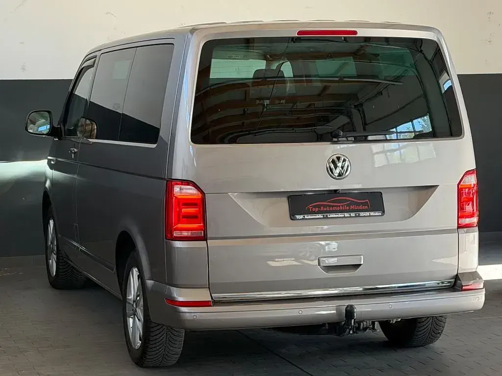 Gebraucht VW Multivan 204 PS (150 kW) 2018 Beige Van / Kleinbus