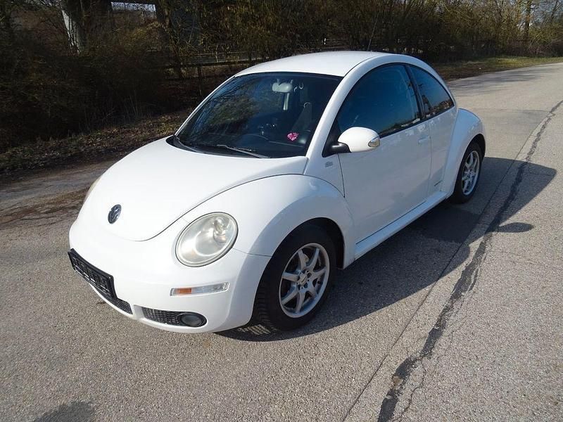 Gebraucht VW New Beetle United 102 PS (75 kW) 2008 Weiß Kleinwagen