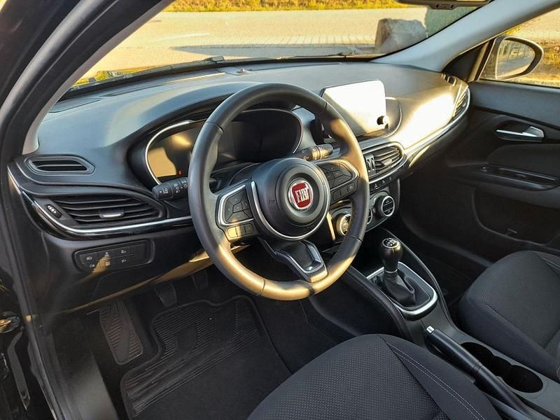 Gebraucht Fiat Tipo Life 101 PS (74 kW) 2021 Schwarz Kombi