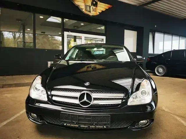 Gebraucht Mercedes CLS350 292 PS (214 kW) 2009 Schwarz  unilack Limousine