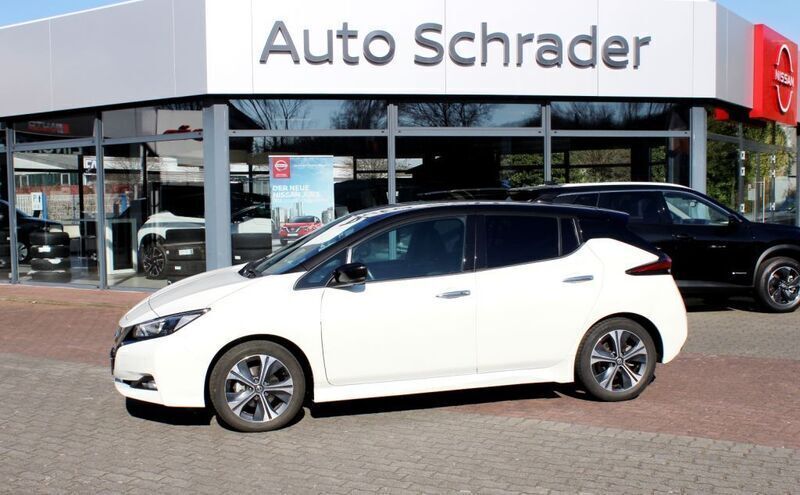 Gebraucht Nissan Leaf 110 kW (150 PS) 2022 Weiß Kleinwagen