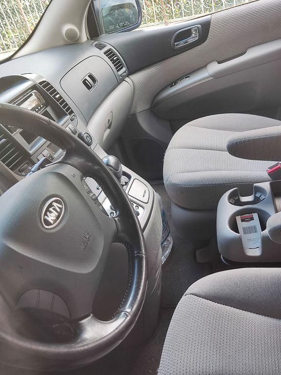 Gebraucht Kia Carnival EX 185 PS (136 kW) 2007 Blau Van / Kleinbus