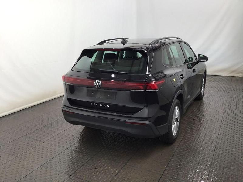 Second-hand VW Tiguan Life 150 CP (110 kW) 2024 SUV