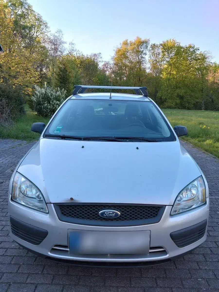 Usata Ford Focus Trend 101 CV (74 kW) 2005 Station wagon