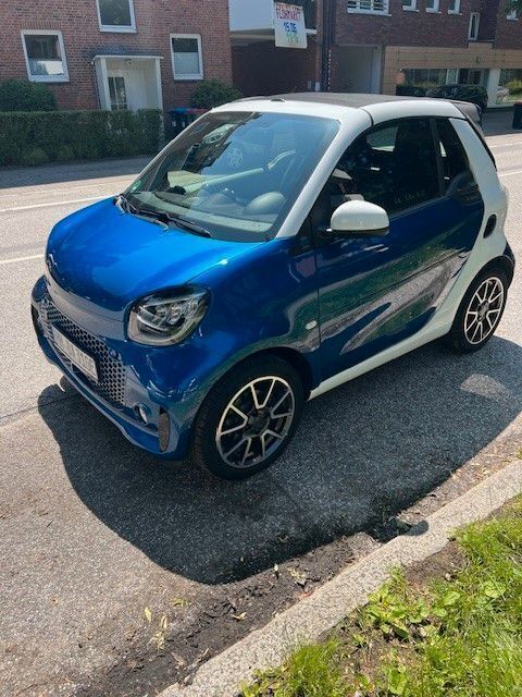 Blau Gebraucht 2020 Smart ForTwo Electric Drive Brabus Cabrio | 17.000 € (Etwas zu teuer) - Bild 1/4