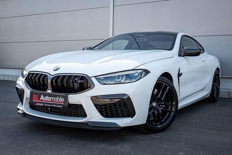 Weiß Gebraucht 2021 BMW M8 Competition Edition Coupé | 89.990 € - Bild 1/4