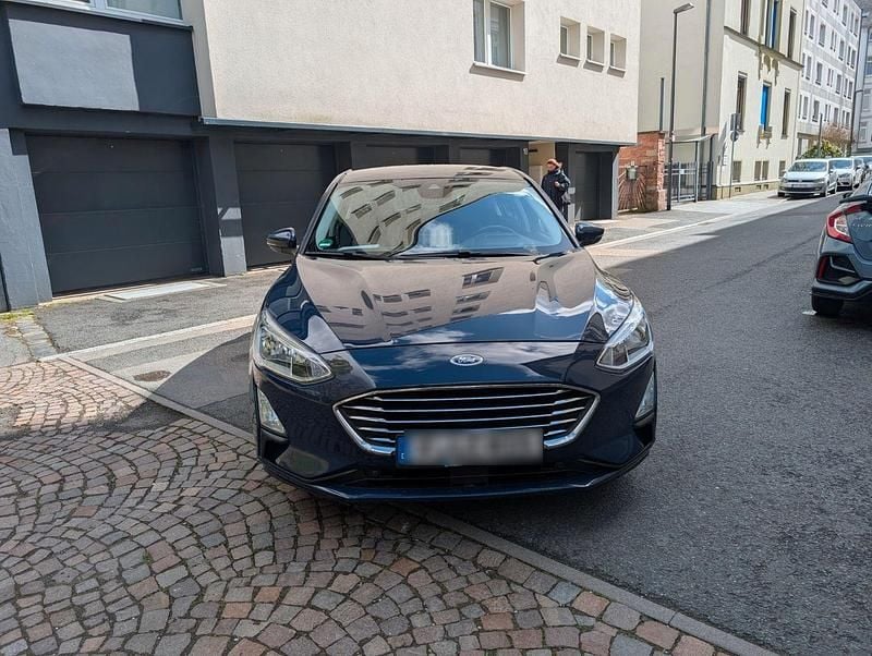 Usata Ford Focus 150 CV (110 kW) 2019 Blu Berlina