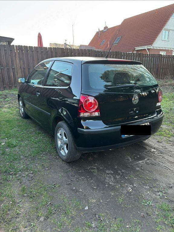 Gebraucht VW Polo Trendline 54 PS (39 kW) 2006 Schwarz Kleinwagen