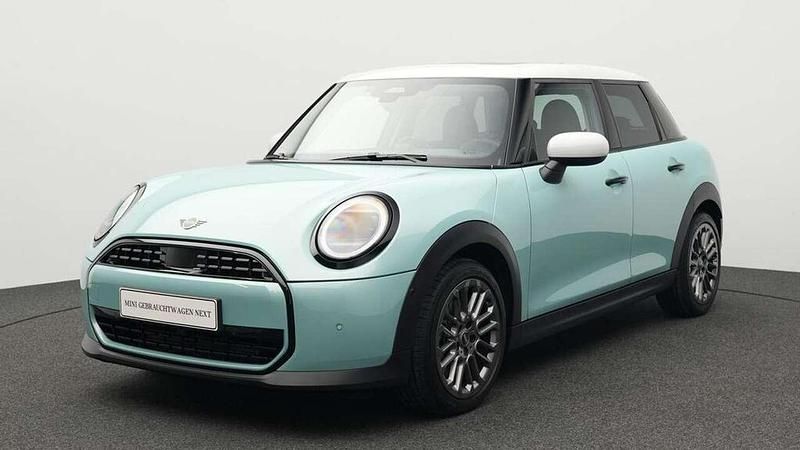 Grün Gebraucht 2024 Mini Cooper Classic Kleinwagen | 29.111 € (Fairer Preis) - Bild 1/4