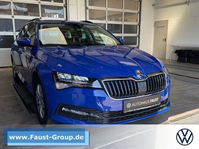 Gebraucht Skoda Superb Active 150 PS (110 kW) 2022 Blau Kombi