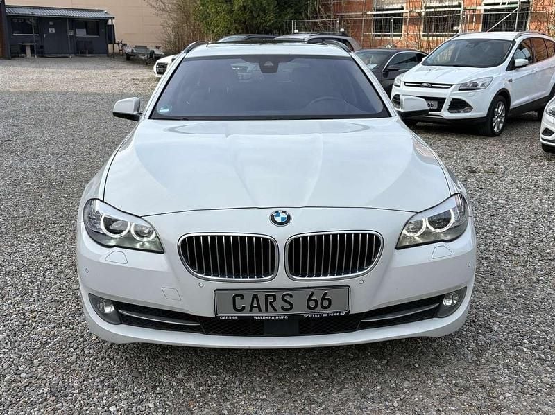 Second-hand BMW 525 218 CP (160 kW) 2012 Alb Break