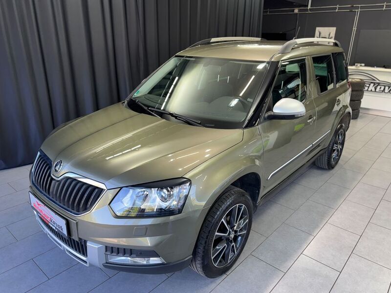 Grün Gebraucht 2016 Skoda Yeti Ambition SUV | 12.999 € (Guter Preis) - Bild 1/4