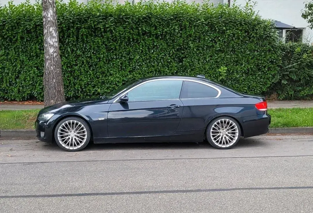 Gebraucht BMW 335 306 PS (225 kW) 2006 Schwarz Coupé