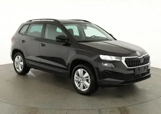 Neu Skoda Karoq Selection 150 PS (110 kW) 2026 Grau SUV