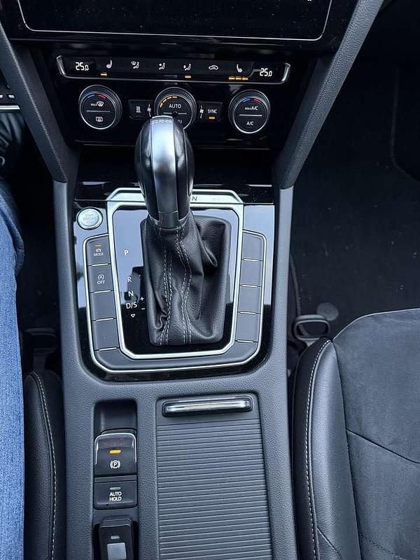 Gebraucht VW Arteon R-line 280 PS (205 kW) 2018 Coupé