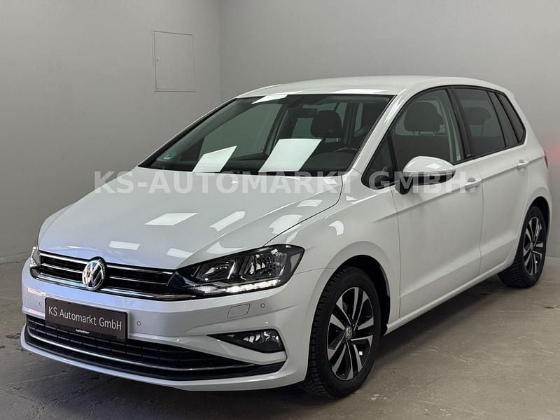 Weiß Gebraucht 2020 VW Golf United Van / Kleinbus | 18.350 € (Guter Preis) - Bild 1/4