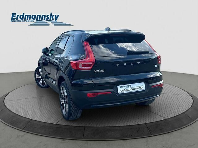 Gebraucht Volvo XC40 Core 169 kW (231 PS) 2023 Onyx black (schwarz) SUV