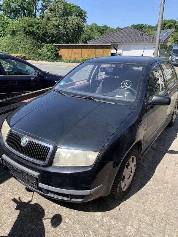 Schwarz Gebraucht 2003 Skoda Fabia Kleinwagen | 800 € (Guter Preis) - Bild 1/4