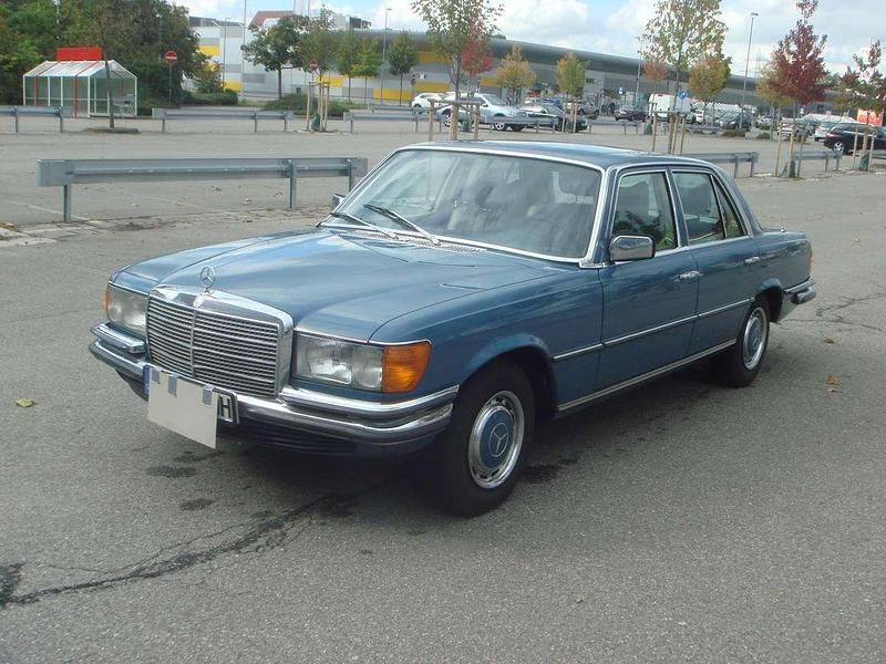 Blau Gebraucht 1975 Mercedes 280 Limousine | 8.000 € - Bild 1/4
