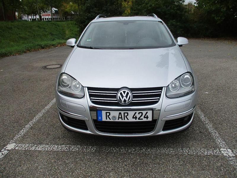 Gebraucht VW Golf VI 140 PS (102 kW) 2008 Silber Kleinwagen
