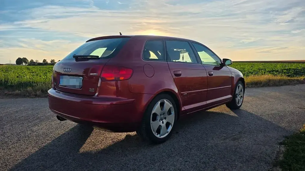 Gebraucht Audi A3 Ambition 250 PS (183 kW) 2007 Rot Kleinwagen