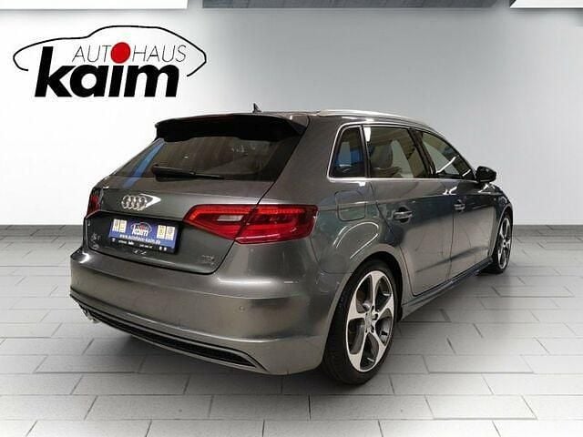 Gebraucht Audi A3 Sportback S-Line 184 PS (135 kW) 2015 Grau Kleinwagen