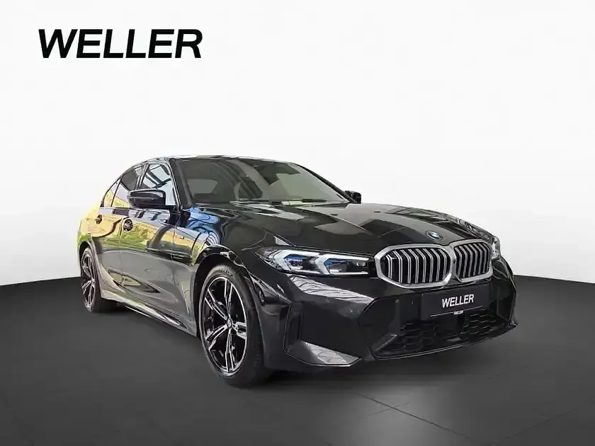 Gebraucht BMW 320 M Sport 184 PS (135 kW) 2025 Saphirschwarz (schwarz) Limousine