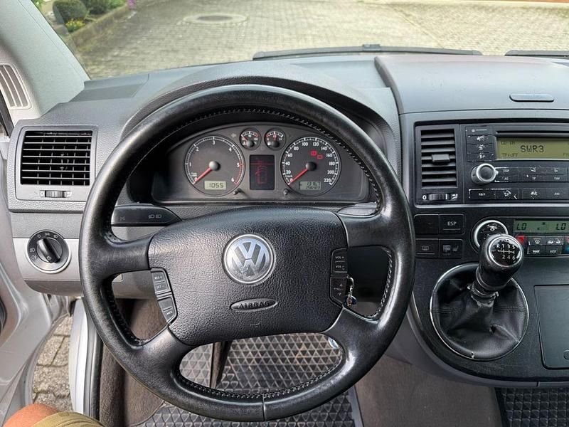 Grau Gebraucht 2005 VW T5 Van | 12.500 € (Fairer Preis) - Bild 1/4
