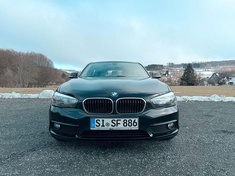 Gebraucht BMW 116 109 PS (80 kW) 2017 Schwarz Kleinwagen