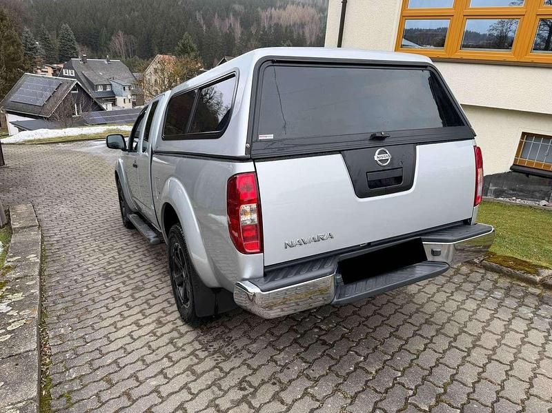 Gebraucht Nissan Navara 190 PS (139 kW) 2015 Silber Pickup