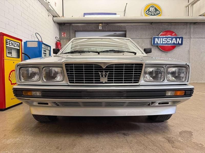 Gebraucht Maserati 420 185 PS (136 kW) 1985 Silber Limousine