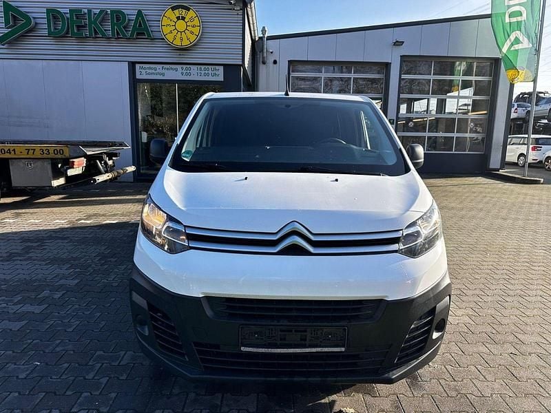 Second-hand Citroën Jumpy Profi 122 CP (89 kW) 2018 Alb Monovolum