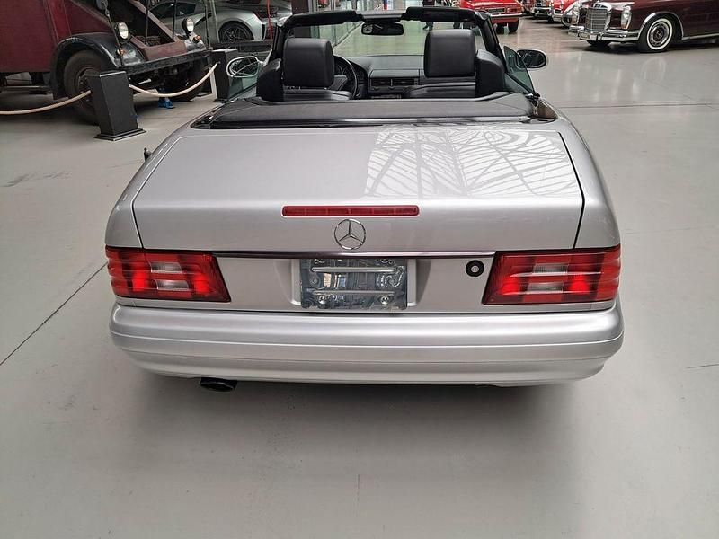 Gebraucht Mercedes SL320 224 PS (164 kW) 1998 Silber Cabrio