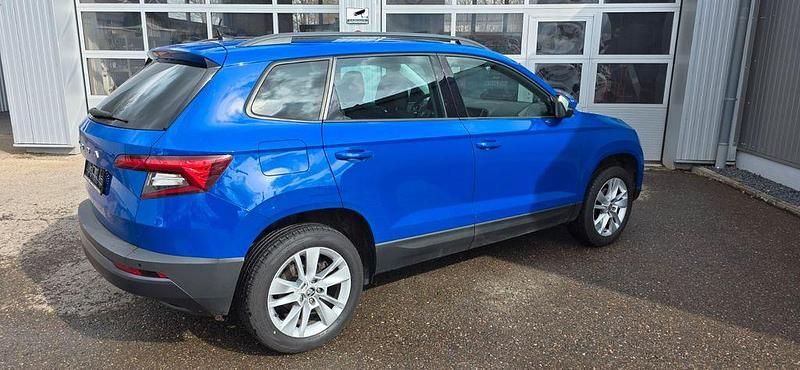 Gebraucht Skoda Karoq Ambition 150 PS (110 kW) 2020 Blau SUV