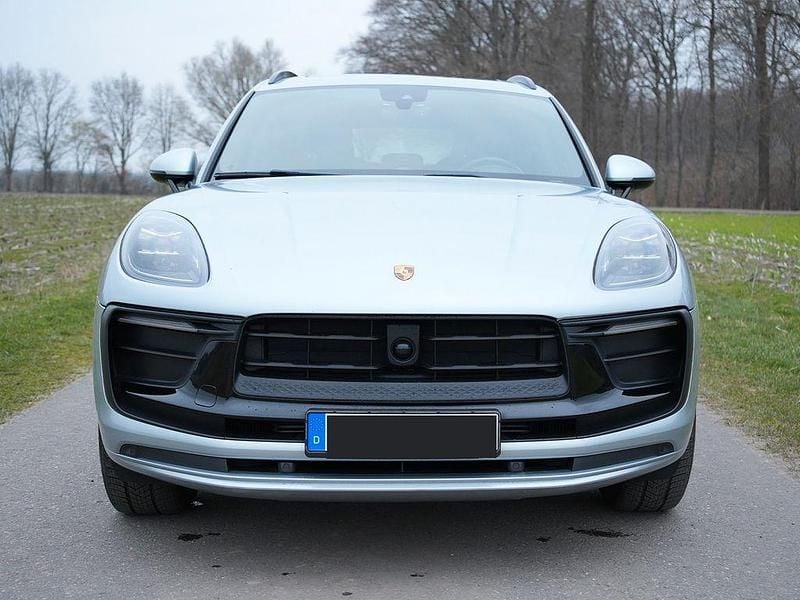 Gebraucht Porsche Macan 265 PS (194 kW) 2023 Silber SUV