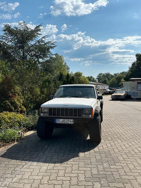 Beige Gebraucht 1989 Jeep Comanche Abholung | 17.850 € - Bild 1/4
