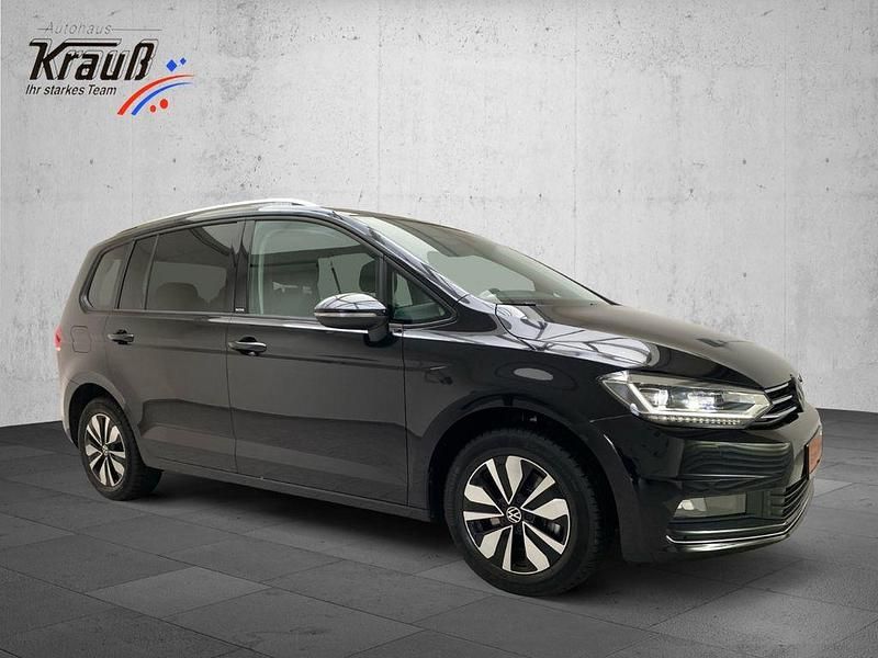 Gebraucht VW Touran Move 150 PS (110 kW) 2024 Deep black perleffekt Van / Kleinbus