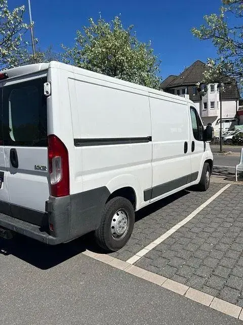 Gebraucht Peugeot Boxer 177 PS (130 kW) 2015 Weiß Van