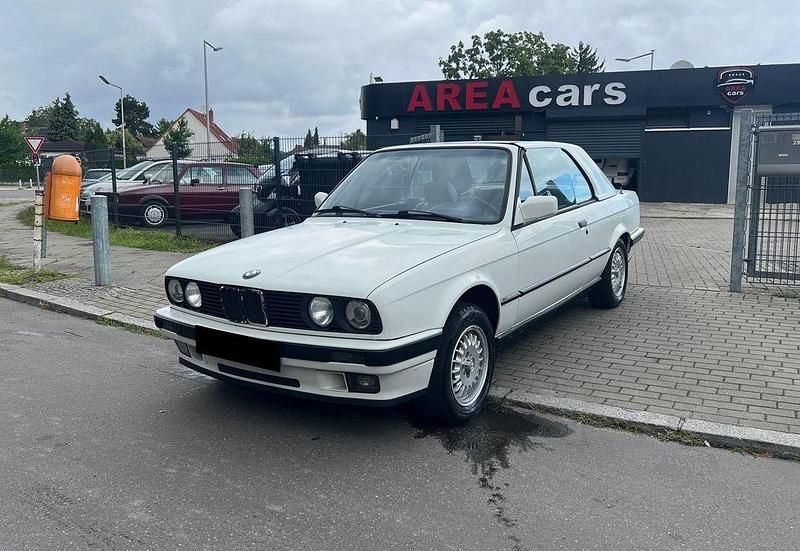 Weiß Gebraucht 1991 BMW 320 Cabriolet Performance Cabrio | 8.999 € - Bild 1/4