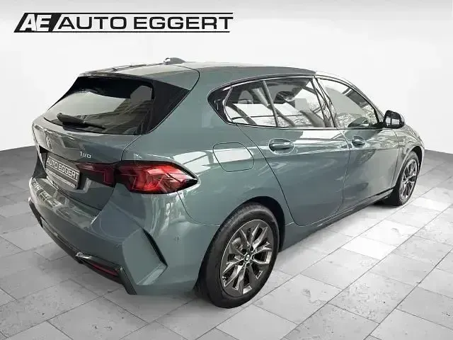 Gebraucht BMW 120 Performance 170 PS (125 kW) 2024 Gruen Kleinwagen