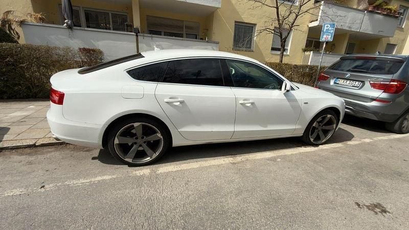 Gebraucht Audi A5 179 PS (131 kW) 2010 Weiß Coupé