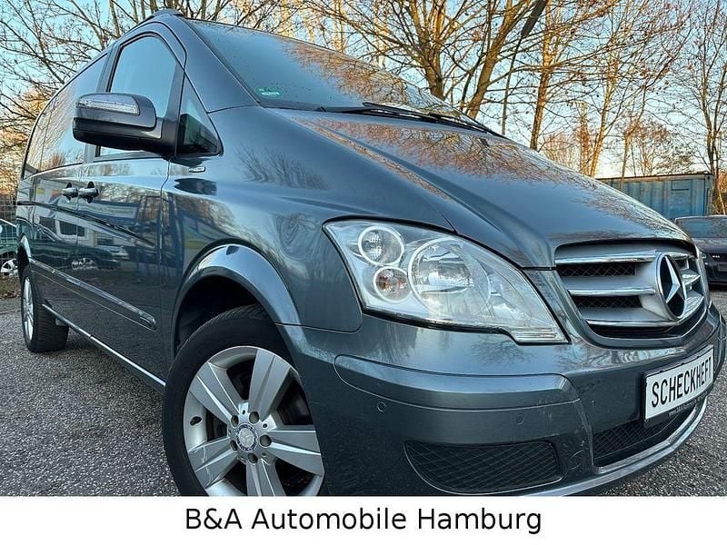 Flintgrau Gebraucht 2012 Mercedes Viano Edition Van / Kleinbus | 17.900 € (Etwas zu teuer) - Bild 1/4