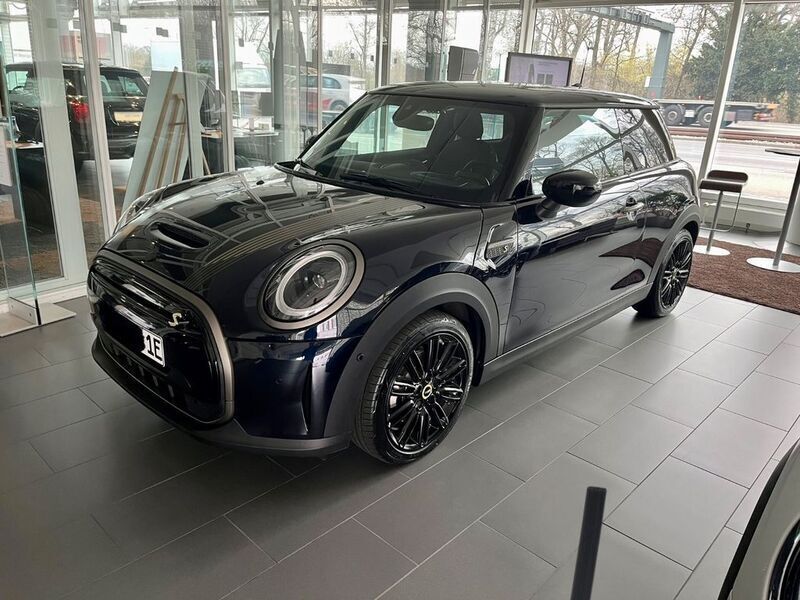 Schwarz Gebraucht 2023 Mini Cooper SE Resolute Edition Kleinwagen | 21.500 € (Fairer Preis) - Bild 1/4