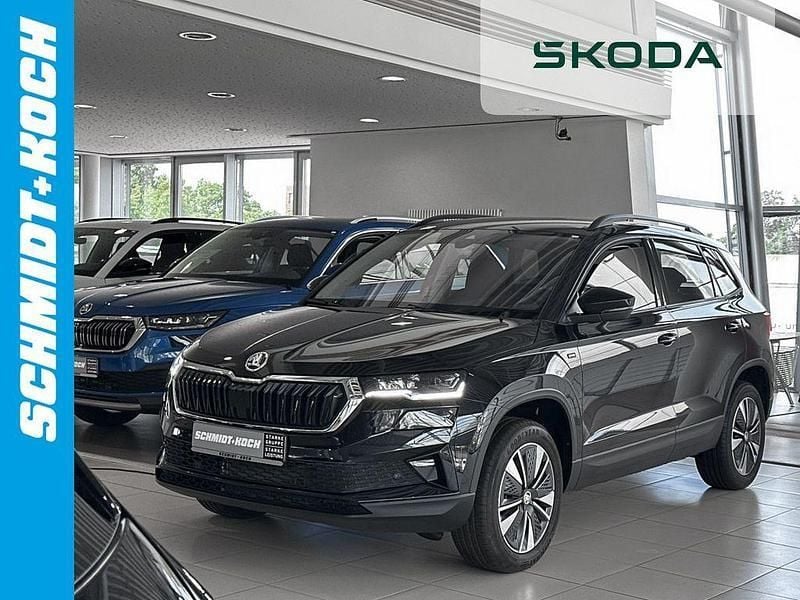 Schwarz Gebraucht 2024 Skoda Karoq Drive SUV | 27.680 € (Superpreis) - Bild 1/4