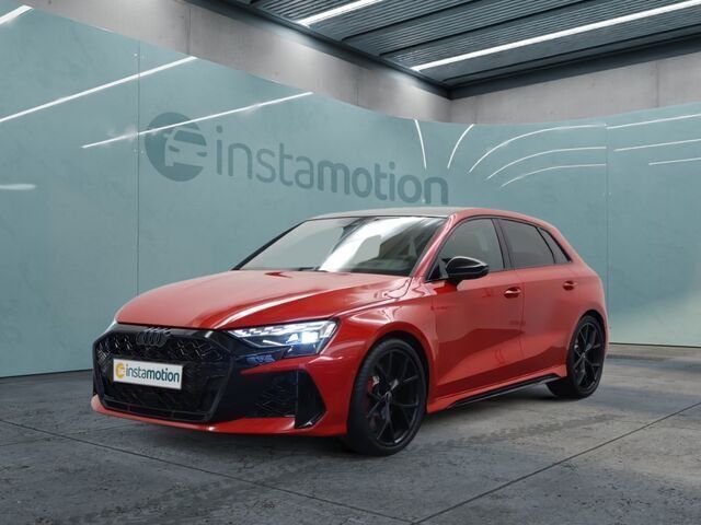 Rot Gebraucht 2025 Audi RS3 Sportback Sport Kleinwagen | 70.350 € - Bild 1/2