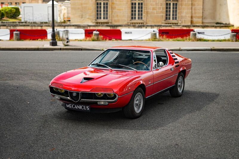 Rot Gebraucht 1974 Alfa Romeo Montreal Coupé | 69.900 € - Bild 1/4
