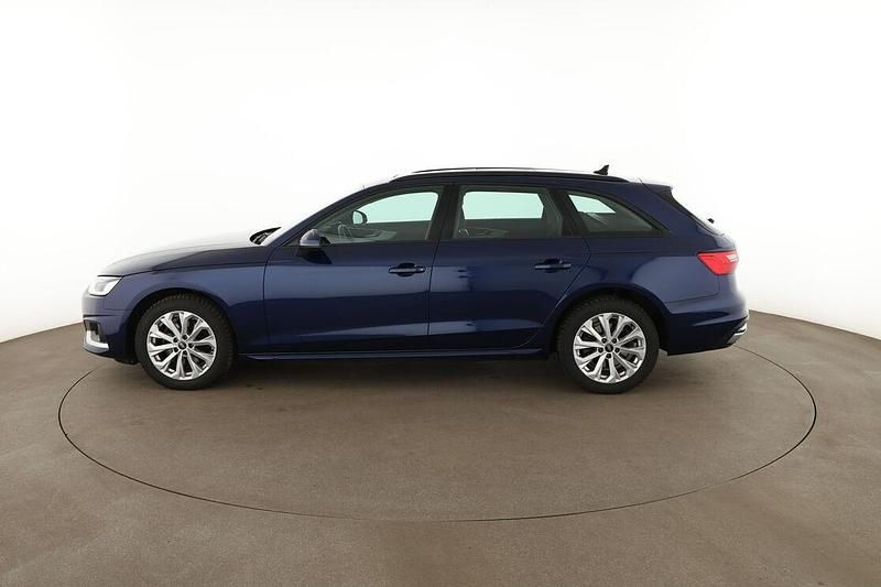 Second-hand Audi A4 Advanced 150 CP (110 kW) 2021 Albastru Break