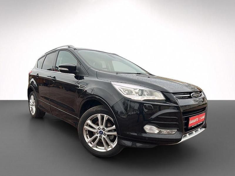 Schwarz Gebraucht 2016 Ford Kuga Titanium SUV | 12.880 € (Superpreis) - Bild 1/4